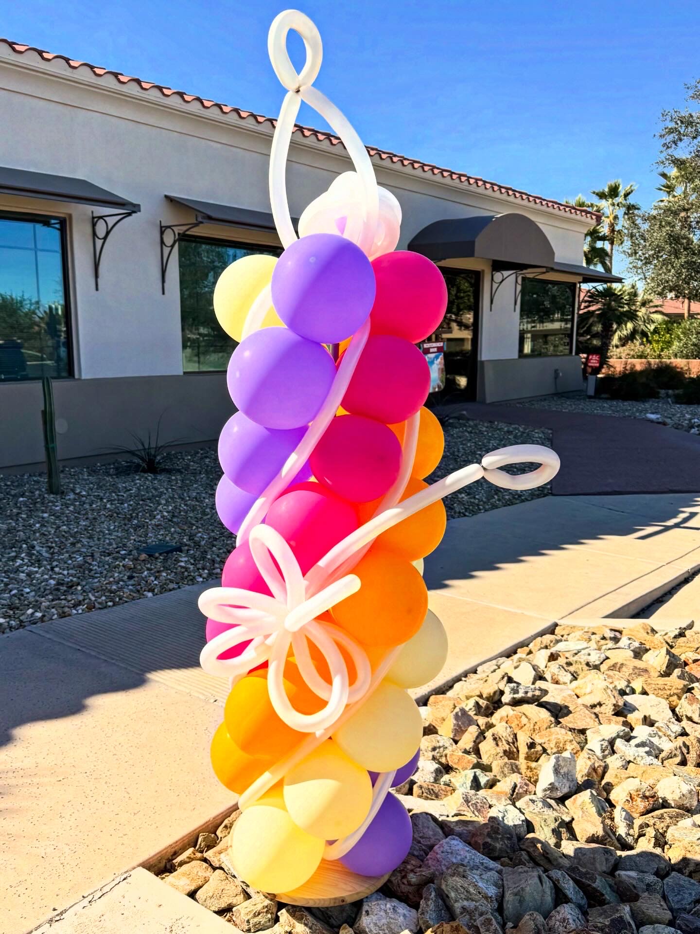 Outdoor Balloon Column
